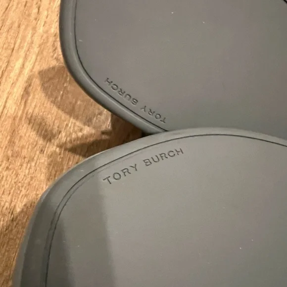 Tory Burch Slide Sandals - Picture 5 of 6